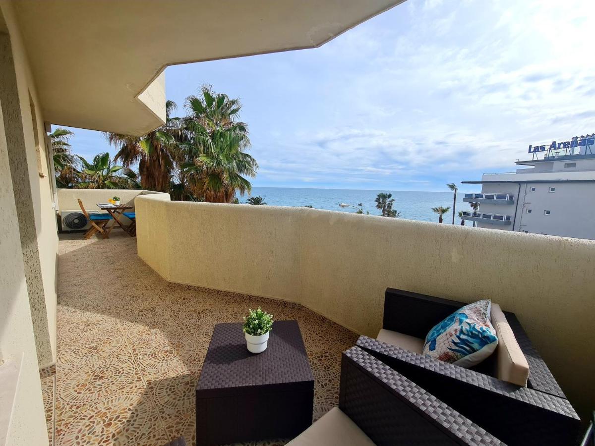 Precioso Apartamento Con Piscinas Y Vistas Al Mar. Benalmadena Exterior photo